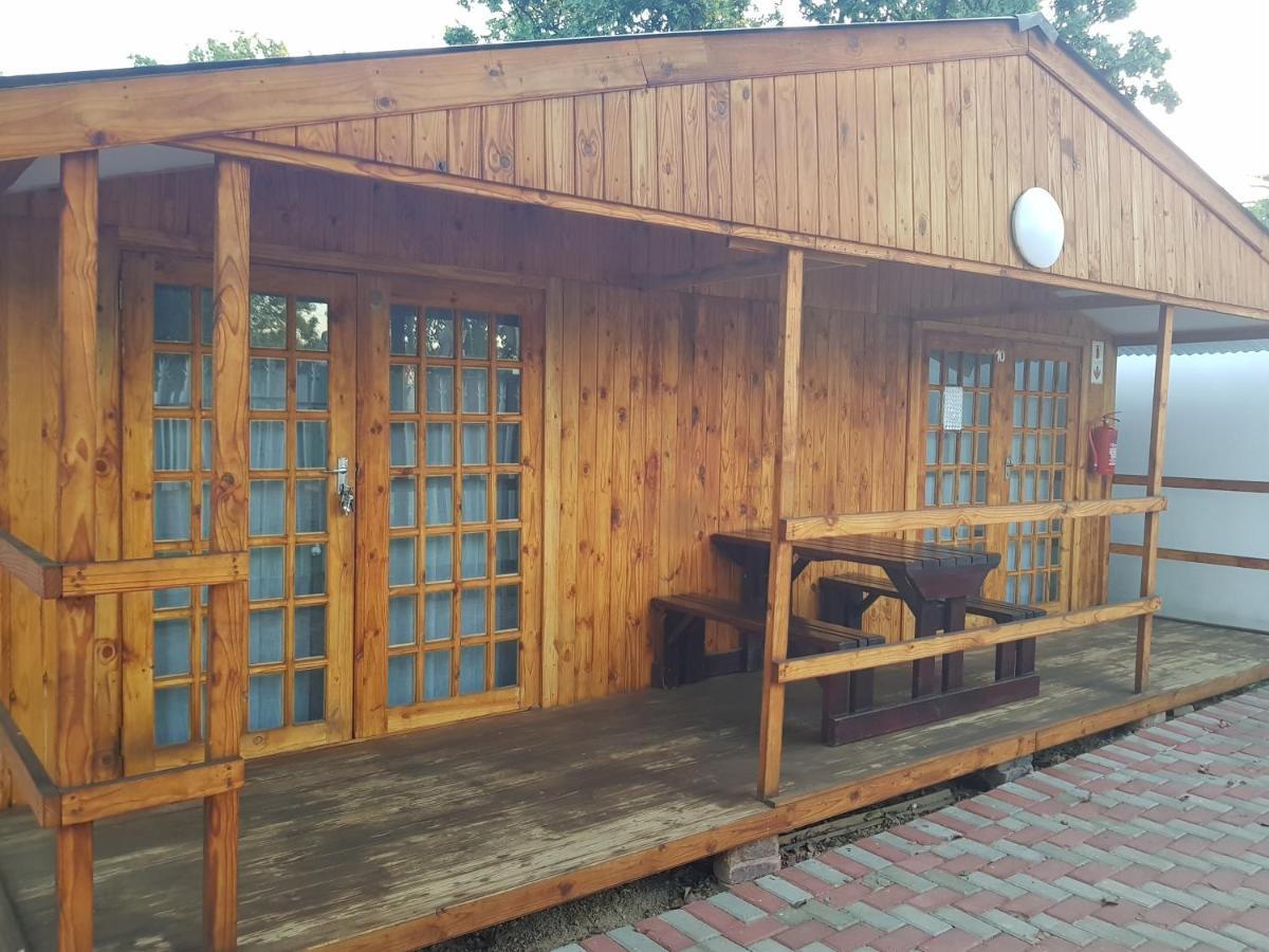 Good 2 Go Guest House 伯诺尼 外观 照片